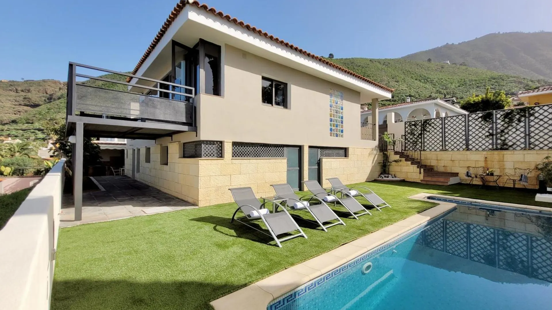 Miya Del Sol Heated Pool Villa La Orotava